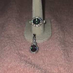 Elegant Silver and Green Jewelry Set